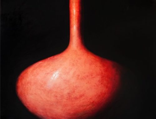 Große rote Vase
